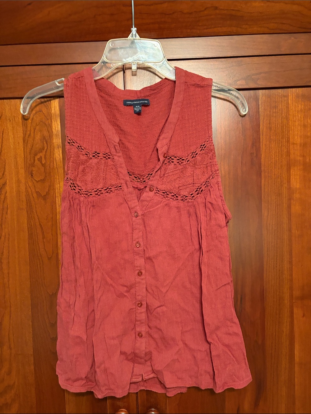 American Eagle Outfitters Sleeveless Button-Front Tank in Rose